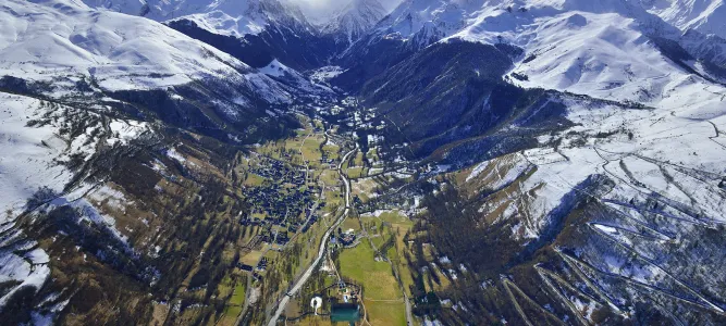 Peyragudes, one resort, 3 villages