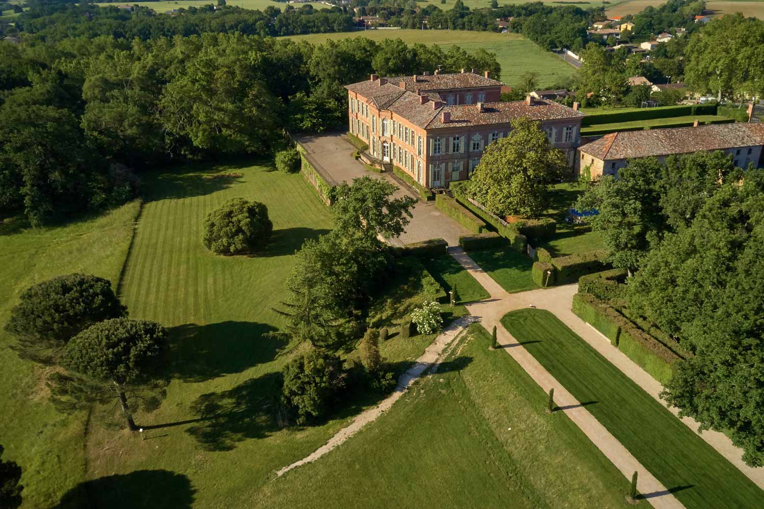 Le Labyrinthe du Ch teau de  Merville  Jardins Parcs   