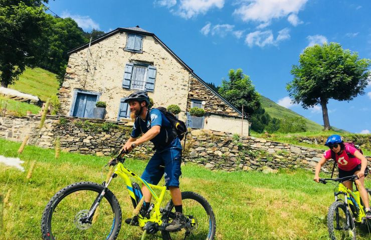Luz Bikes Pyrénées