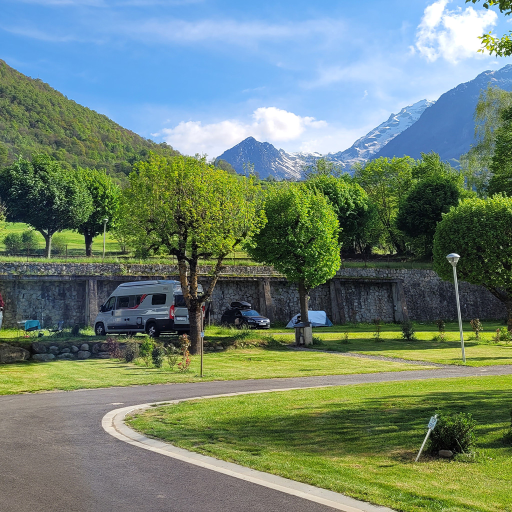 Camping Le Bergons - Ideal for your vacations in the Pyrenees !