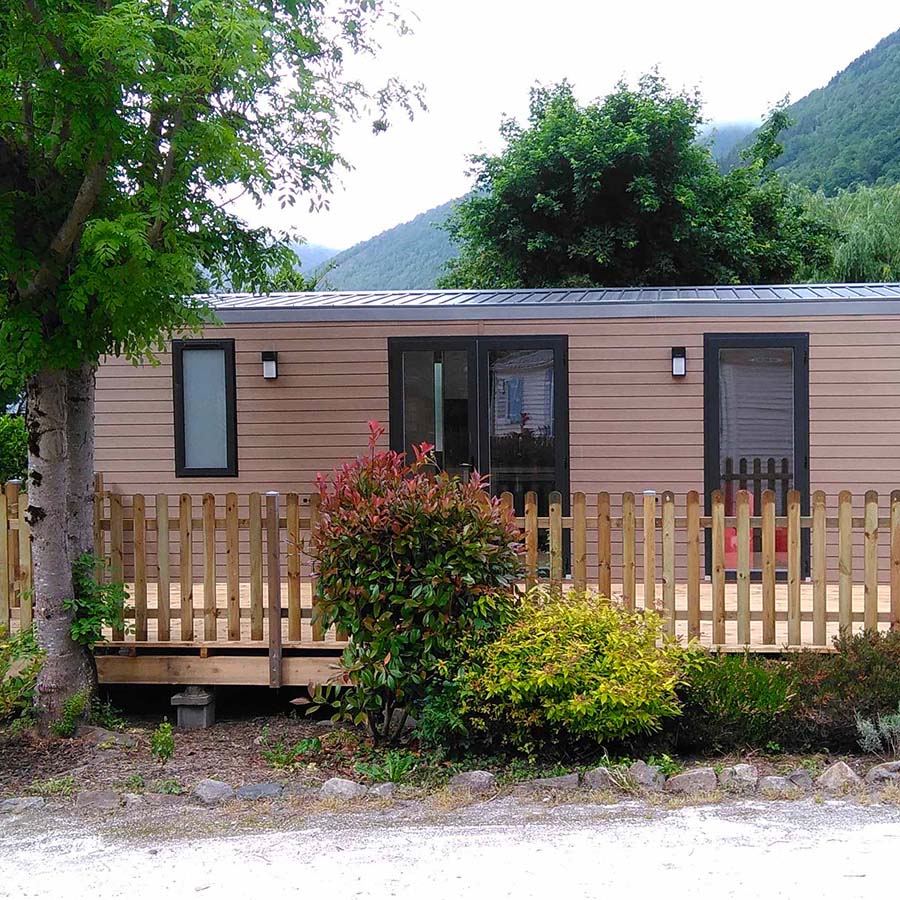 Camping Au fil de l'Oô in Luchon in the heart of the Pyrenees